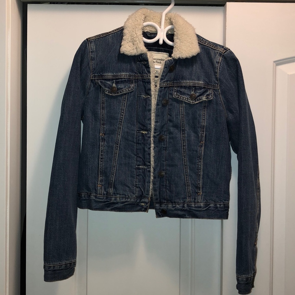 Abercrombie jacket - Picture 2 of 8